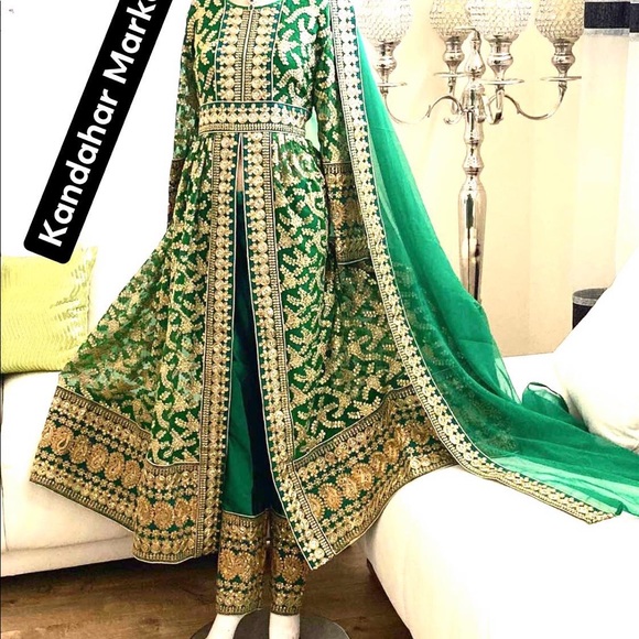 Dress - Picture 3 of 8